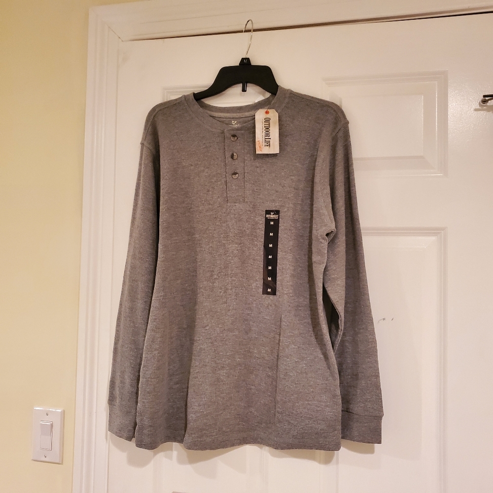 NWT men's gray Henley shirt